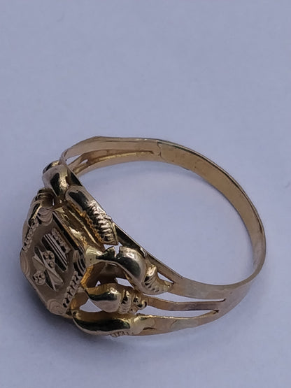 Minimal Gold Ring with Elegant Design | Purity 18 Carat | Weight 2.61G